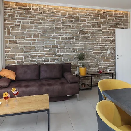 Borgo Marina - By The Sea Daire